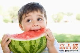 娱乐吃瓜酱晴天娃娃,娱乐吃瓜酱的甜蜜瓜田之旅  第3张