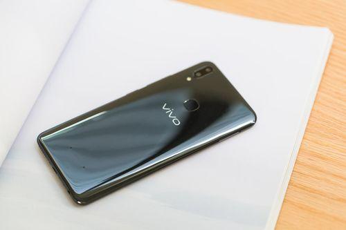 iqooz6新机国产版视频爆料,性能升级，视觉盛宴来袭！  第3张