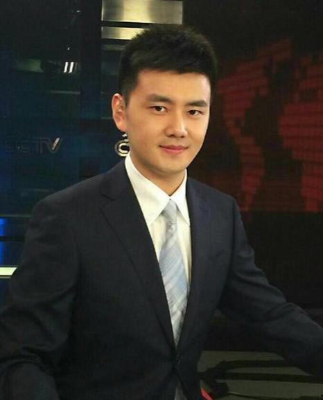 娱乐吃瓜君知名男主持,知名男主持背后的故事与魅力  第3张
